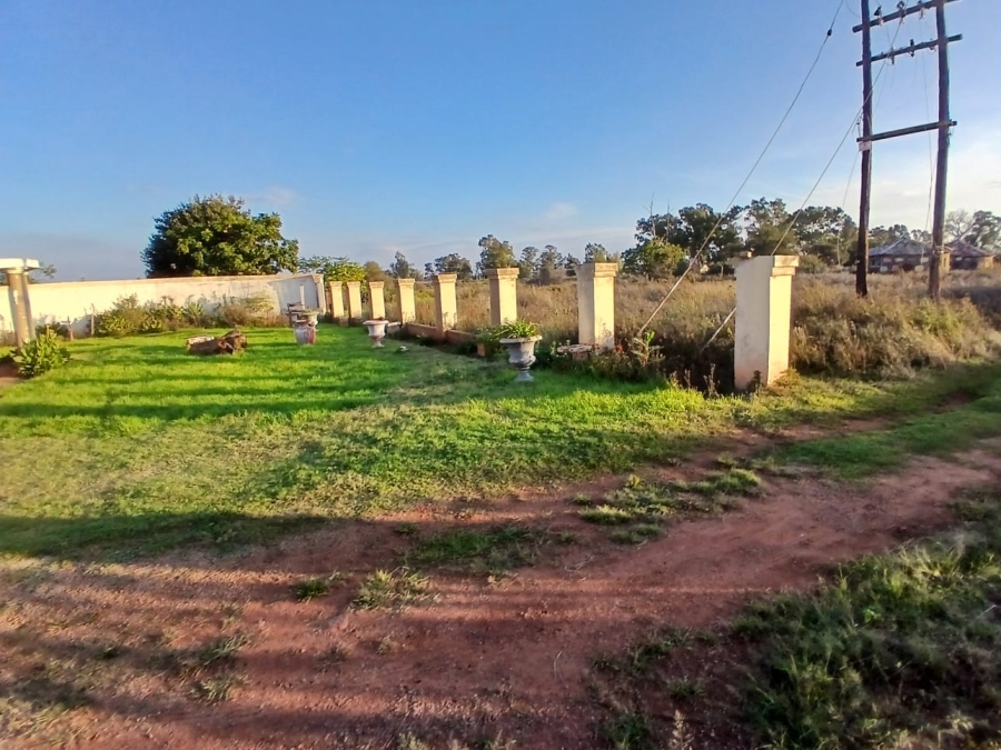 4 Bedroom Property for Sale in Potchefstroom Rural North West